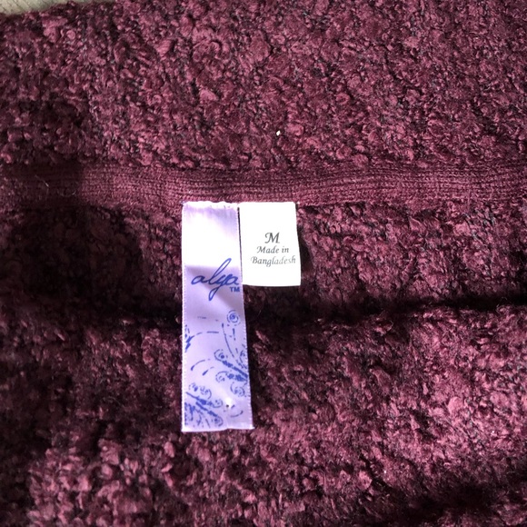 Cowl neck off the shoulder sweater - Picture 2 of 2